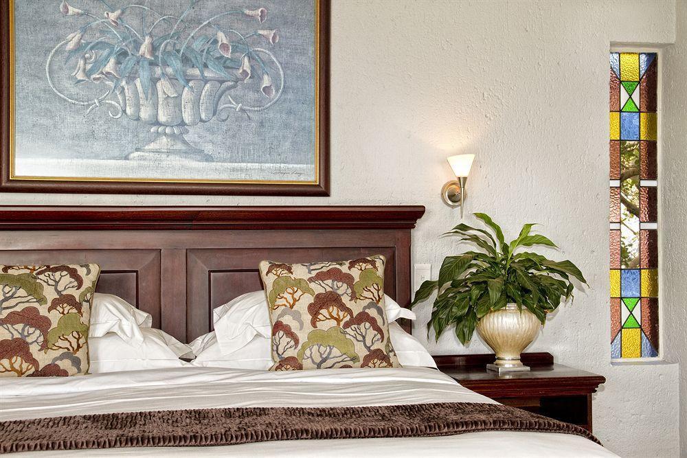 Loerie'S Call Guesthouse Mbombela ภายนอก รูปภาพ