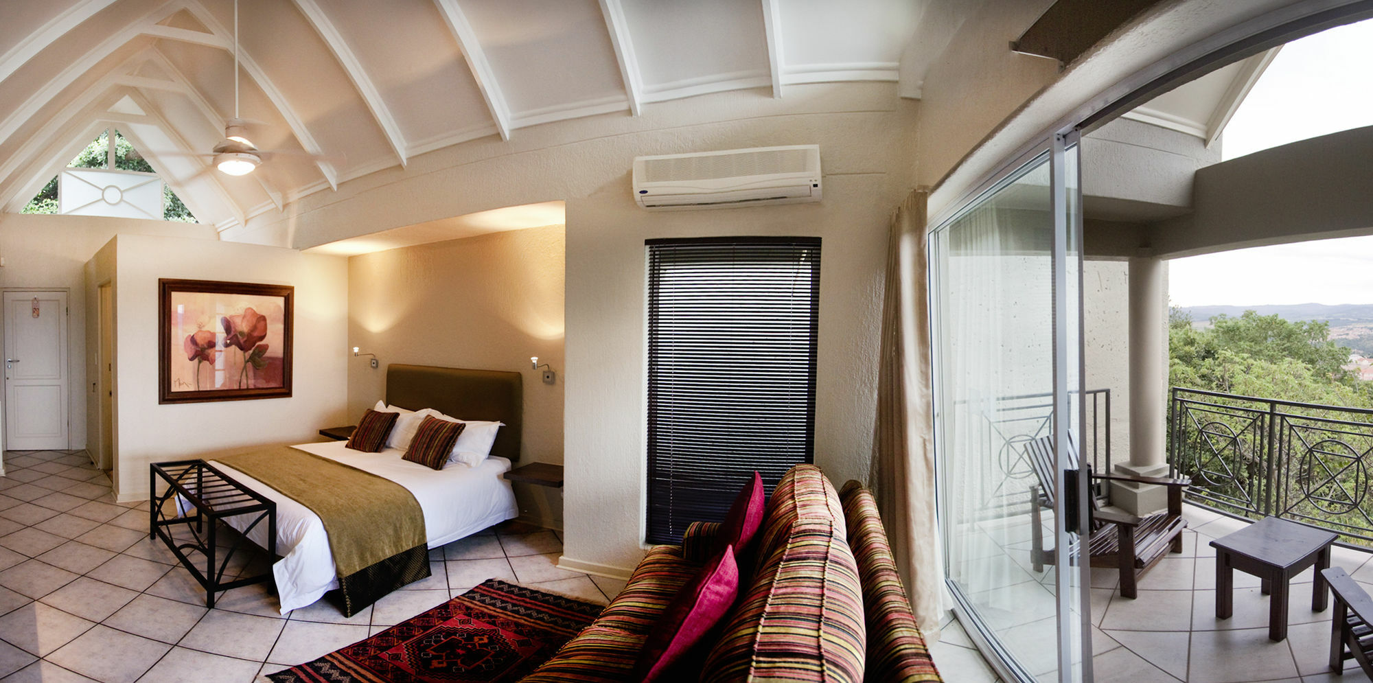 Loerie'S Call Guesthouse Mbombela ภายนอก รูปภาพ
